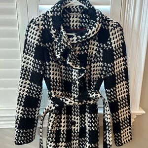Wrap jacket with ruffle collar